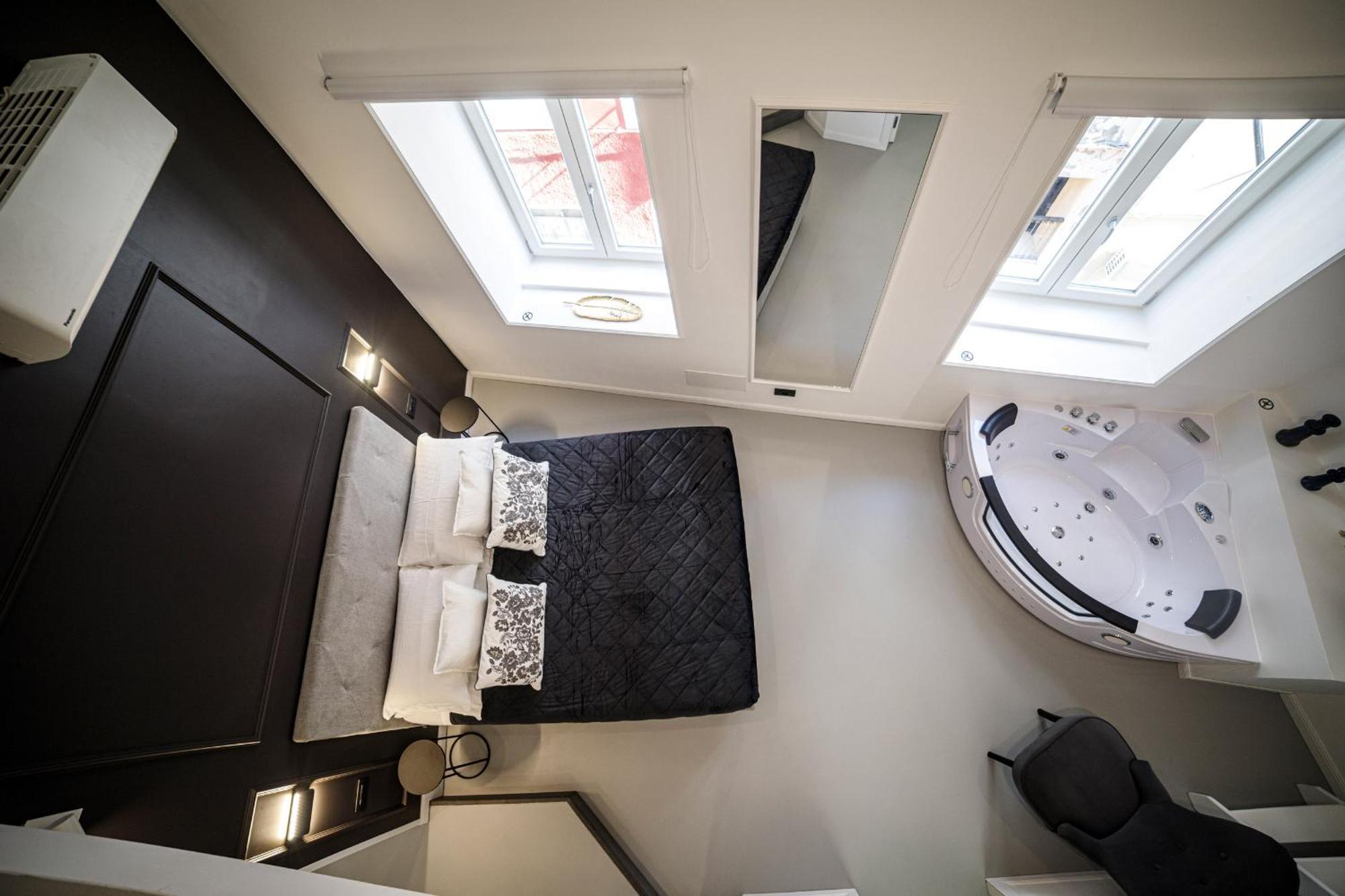 Corsovittorio87Suite Κάλιαρι Εξωτερικό φωτογραφία